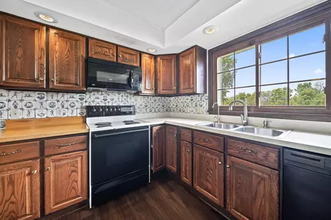 Kitchen - 8143 Snyder Rd, Orient, OH 43146 photo 1 of 1