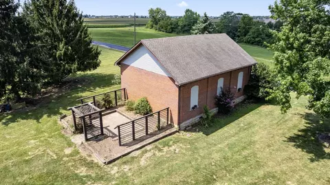 Exterior - 8143 Snyder Rd, Orient, OH 43146 photo 7 of 11