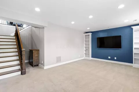 Other - 46 E Waterview Dr, Powell, OH 43065 photo 5 of 9