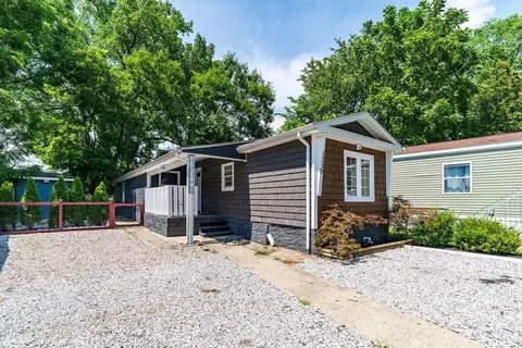 755 Stelzer Rd #1230, Columbus, OH 43219