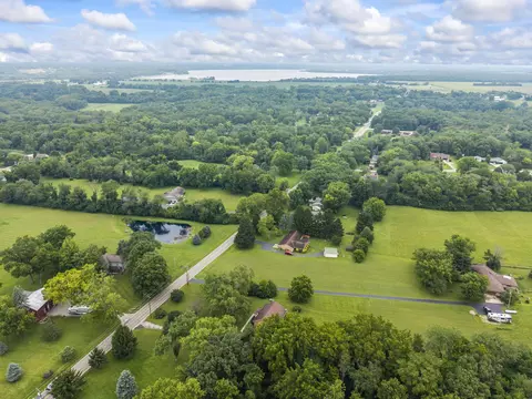 360 N Bird Rd, Springfield, OH 45503 photo 8