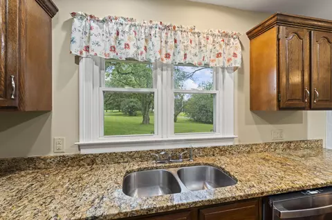 360 N Bird Rd, Springfield, OH 45503 photo 15
