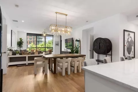 225 John H Mcconnell Blvd #305, Columbus, OH 43215