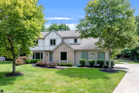 833 Bluffway Dr, Columbus, OH 43235