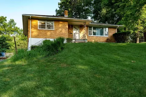 1809 E Mile Rd, Springfield, OH 45503 photo 2