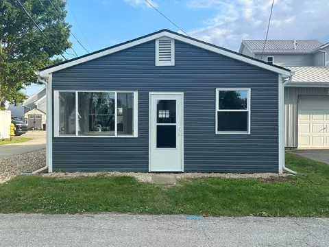 31 Rosebraugh Cir, Buckeye Lake, OH 43008