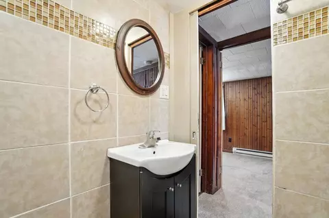 Bath - 851 E Center St, Marion, OH 43302 photo 7 of 7