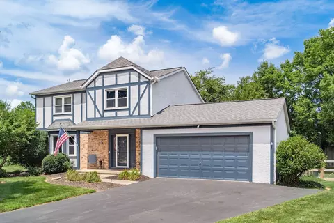 572 Colony Park Dr, Pickerington, OH 43147