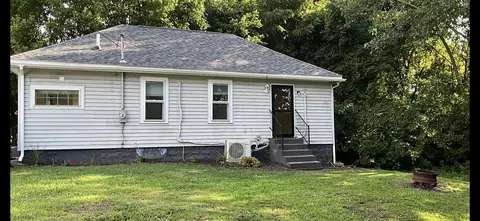68 Edmund St, Zanesville, OH 43701