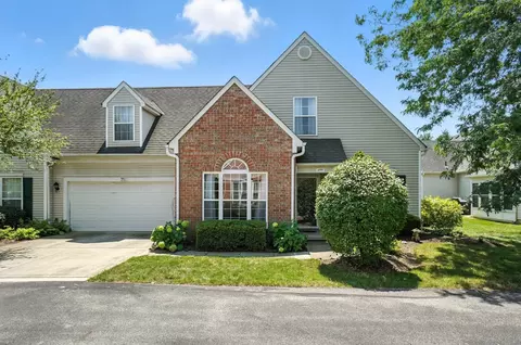 299 Lazelle Place Ln, Lewis Center, OH 43035
