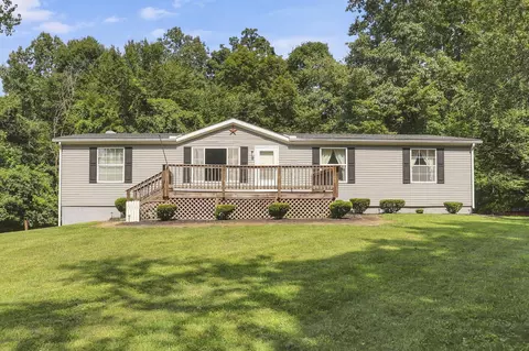 19600 Hampshire Rd, Utica, OH 43080