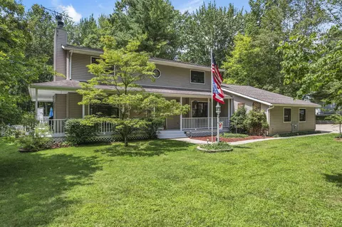 529 Carryback Dr SW, Pataskala, OH 43062