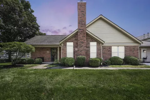 3046 Pine Manor Blvd, Grove City, OH 43123