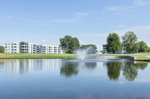 5177 Highpointe Lakes Dr #9204, Westerville, OH 43081