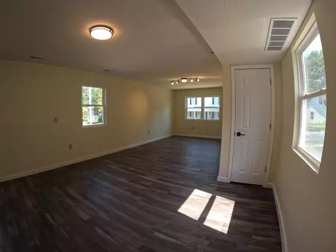 Living - 224 E Central Ave, Delaware, OH 43015 photo 3 of 7