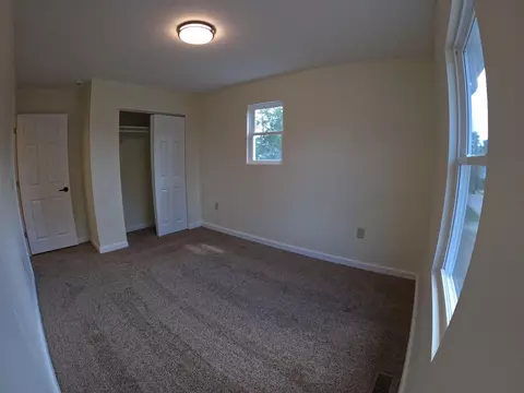 Bedroom - 224 E Central Ave, Delaware, OH 43015 photo 1 of 6