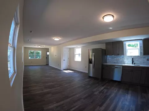 Living - 224 E Central Ave, Delaware, OH 43015 photo 2 of 7