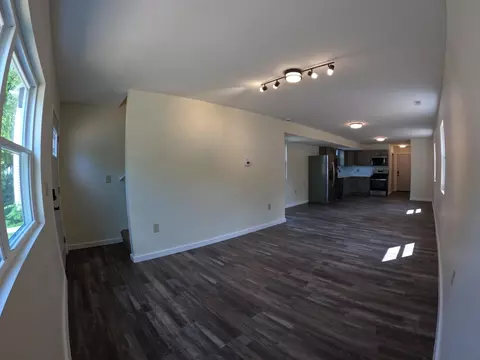 Living - 224 E Central Ave, Delaware, OH 43015 photo 6 of 7