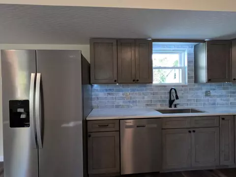 Kitchen - 224 E Central Ave, Delaware, OH 43015 photo 2 of 3