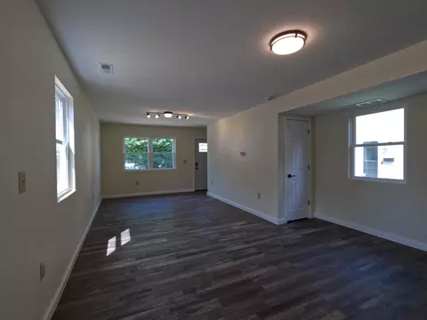 Living - 224 E Central Ave, Delaware, OH 43015 photo 7 of 7