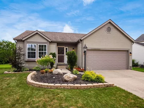 4455 Earman Dr, Hilliard, OH 43026