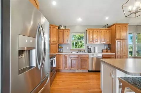 Kitchen - 5970 E Us Highway 36, Cable, OH 43009 photo 4 of 6