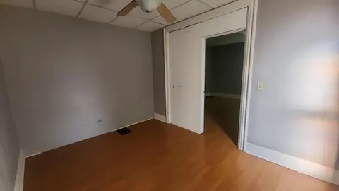 Bedroom - 122 W Mill St, Circleville, OH 43113 photo 1 of 2