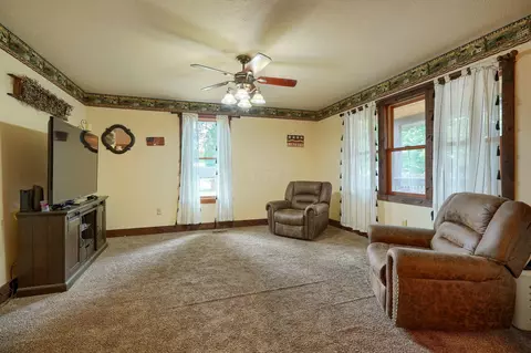 Living - 11988 Main St, Adelphi, OH 43101 photo 7 of 9