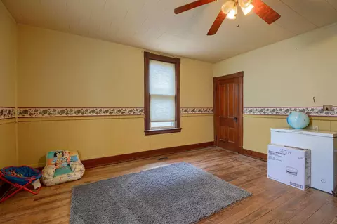 Bedroom - 11988 Main St, Adelphi, OH 43101 photo 1 of 10