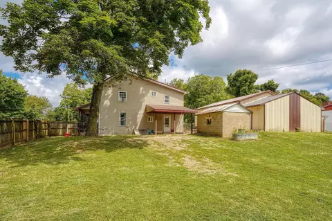 Exterior - 11988 Main St, Adelphi, OH 43101 photo 13 of 24
