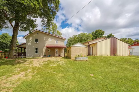 Exterior - 11988 Main St, Adelphi, OH 43101 photo 12 of 24