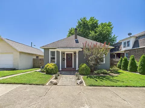235 W 2nd St, Logan, OH 43138