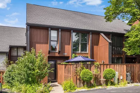 4892 Clearfork Ln, Westerville, OH 43081