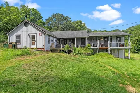 5478 Brownsville Rd SE, Heath, OH 43056