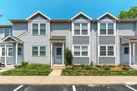 906 Upholland Ln #17C, Columbus, OH 43085