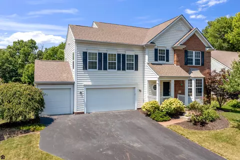 5462 Ketterington Ln, Westerville, OH 43082