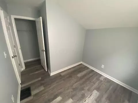 Other - 382 E Franklin St, Circleville, OH 43113 photo 2 of 5