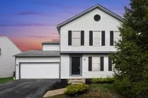 1165 Harley Run Dr, Blacklick, OH 43004
