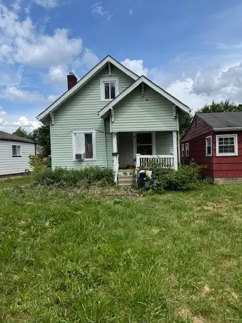 2276 Velma Ave, Columbus, OH 43211