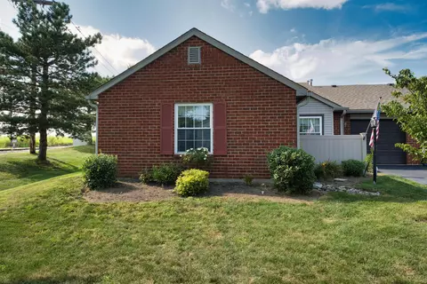 1187 Farmbrook Ct, Lancaster, OH 43130 photo 5