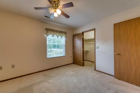 1187 Farmbrook Ct, Lancaster, OH 43130 photo 21