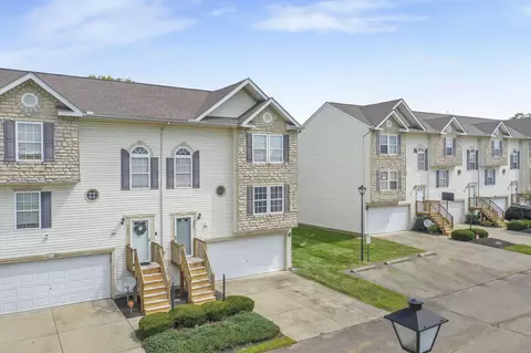 5882 Abernathy Ln #5882F, Columbus, OH 43232