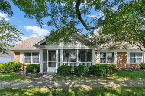343 Shannon Ln, Granville, OH 43023