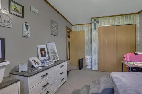 Bedroom - 571 E Main St, Logan, OH 43138 photo 8 of 9