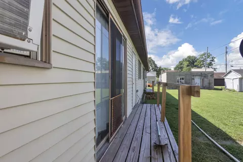 Exterior - 571 E Main St, Logan, OH 43138 photo 5 of 8