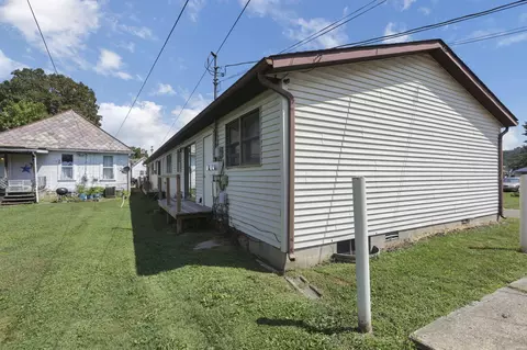 Exterior - 571 E Main St, Logan, OH 43138 photo 6 of 8