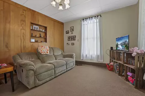 Living - 565 E Main St, Logan, OH 43138 photo 1 of 1