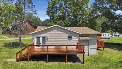1176 Apple Valley Dr, Howard, OH 43028