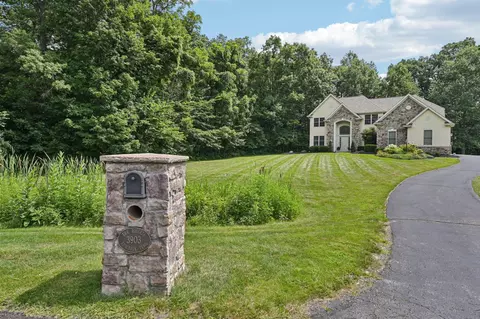 3903 Shagbark Trl, Galena, OH 43021