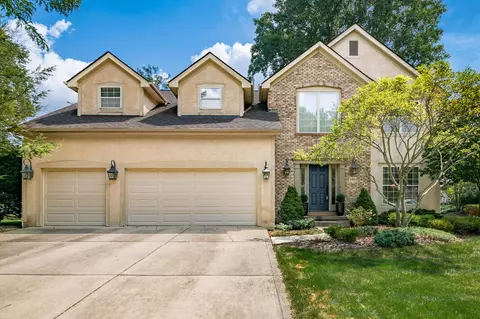5491 Sandy Dr, Lewis Center, OH 43035